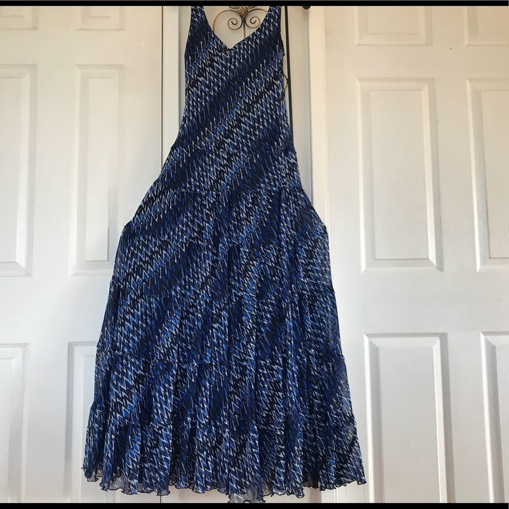 Maxi dress size 8 💃🏻💃🏻💃🏻💃🏻